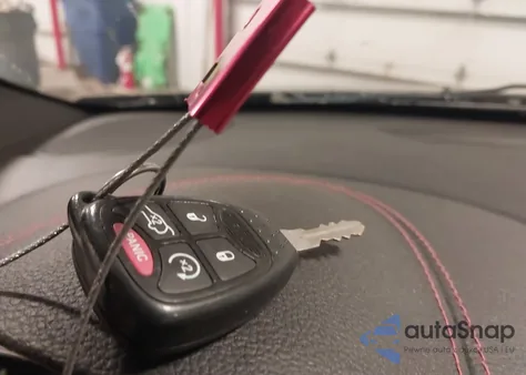 2013 Dodge Avenger R/T z USA, uszkodzony, nr VIN 1C3CDZBG3DN526510